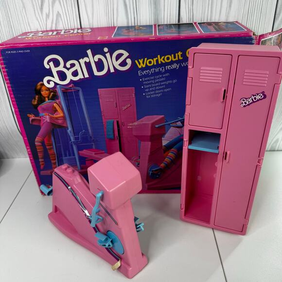 Vintage Barbie Mattel 1984 Workout Center 7975 REPLACEMENT/BOX -bike/locker only - Picture 1 of 11